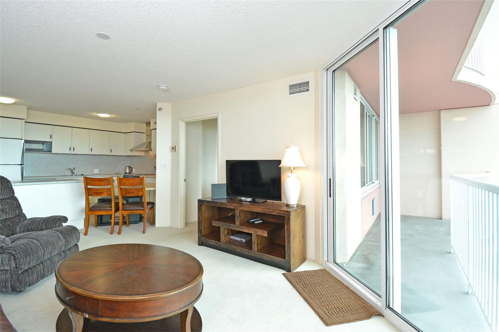 One Archer Lane condo # 3701, Honolulu, Hawaii - photo 5 of 16