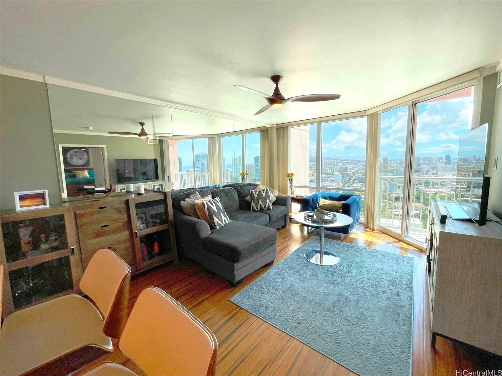 801 S King St Honolulu - Rental - photo 9 of 23