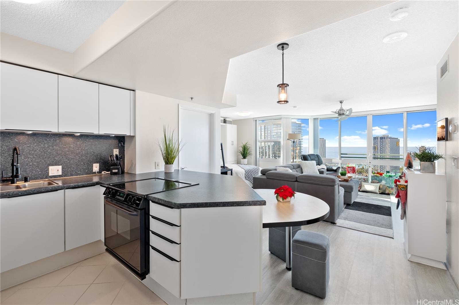 One Archer Lane 3803, 801 King Street, Honolulu Kakaako