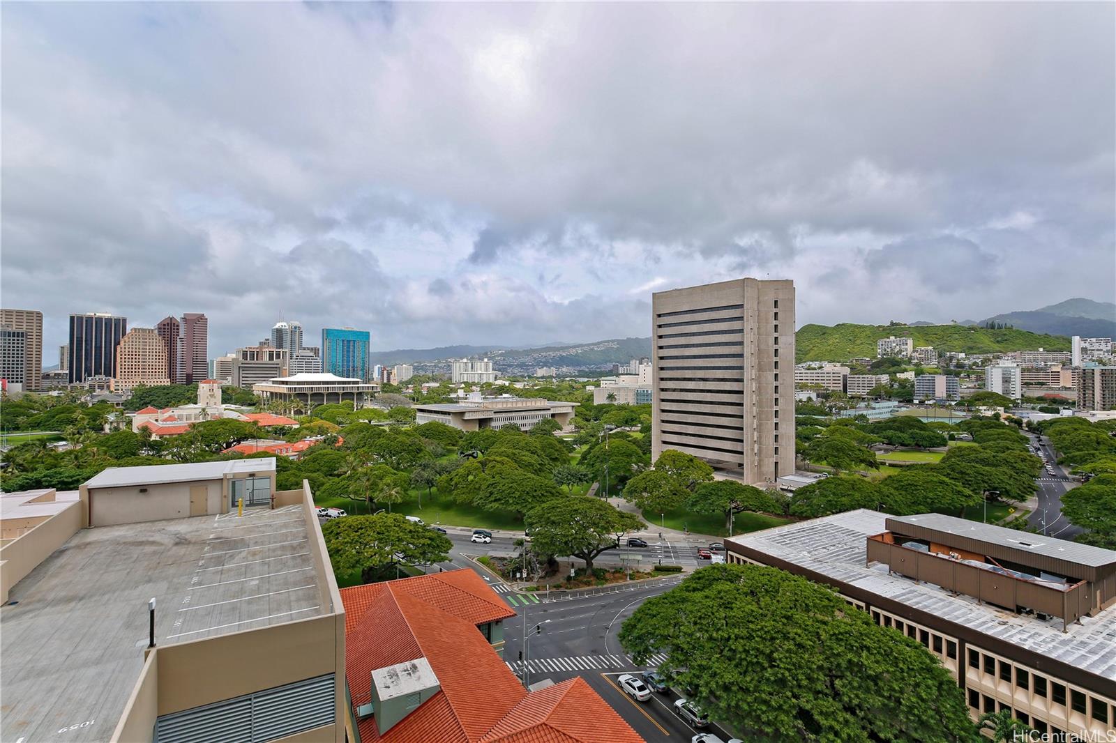 801 South St condo # 1625, Honolulu, Hawaii - photo 6 of 13