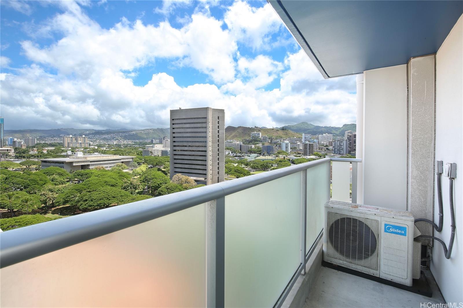 801 South St condo # 1625, Honolulu, Hawaii - photo 9 of 13