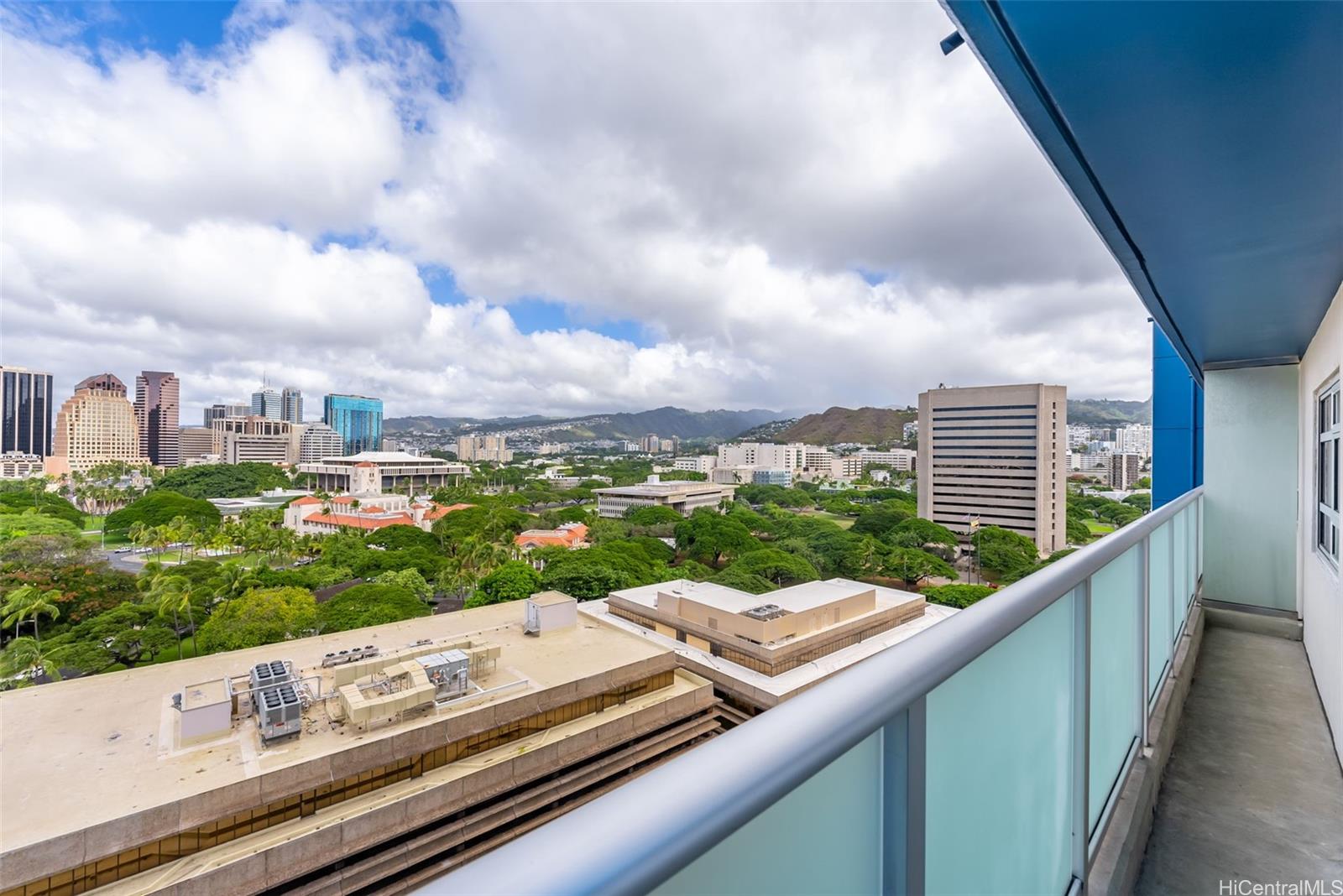 801 South St condo # 1710, Honolulu, Hawaii - photo 13 of 21