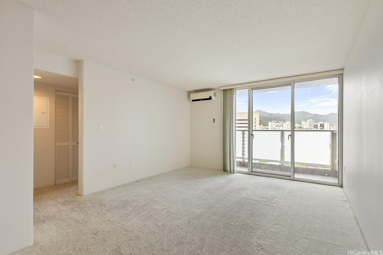 801 South St condo # 2002, Honolulu, Hawaii - photo 6 of 22