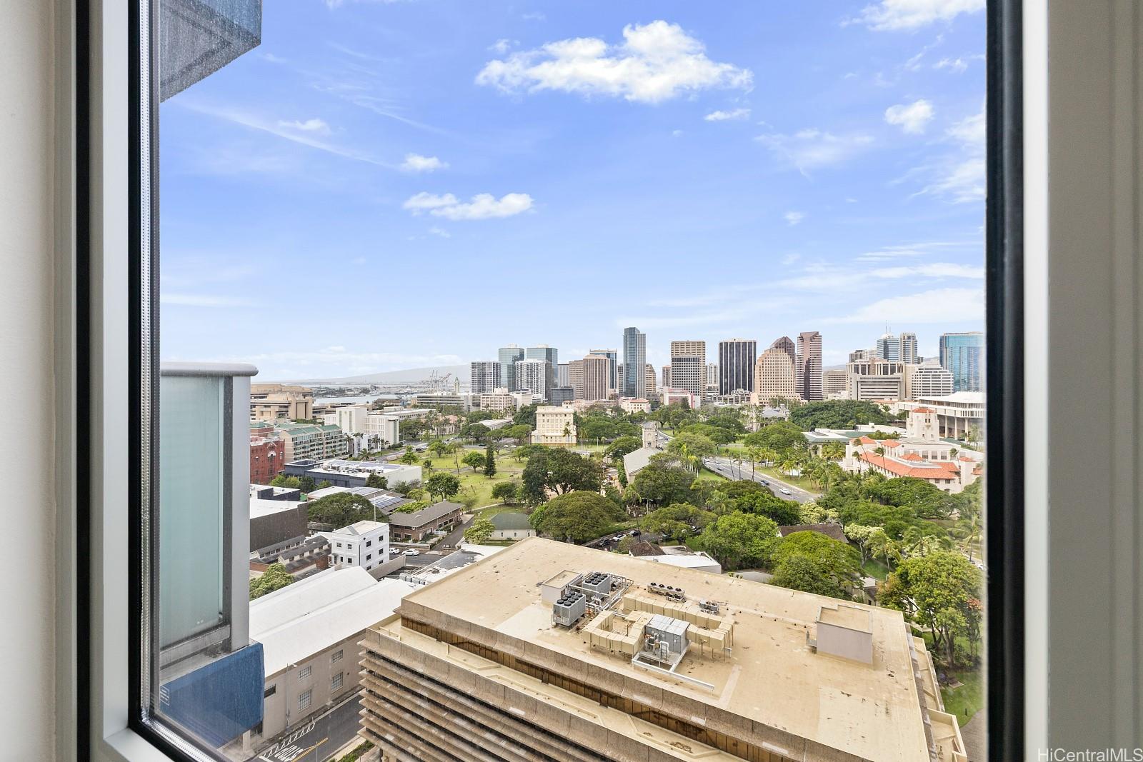 801 South St condo # 2002, Honolulu, Hawaii - photo 10 of 22