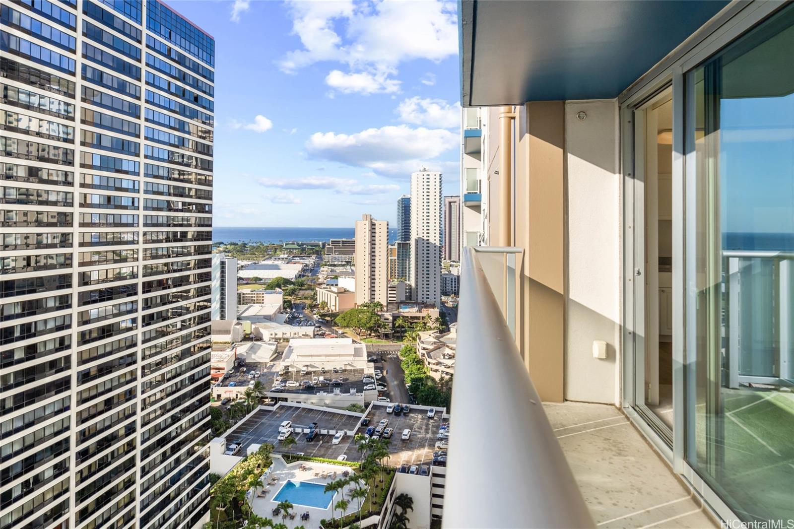 801 South St condo # 2829, Honolulu, Hawaii - photo 2 of 17