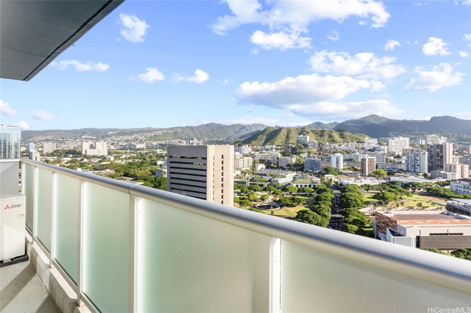 801 South St condo # 2829, Honolulu, Hawaii - photo 4 of 17