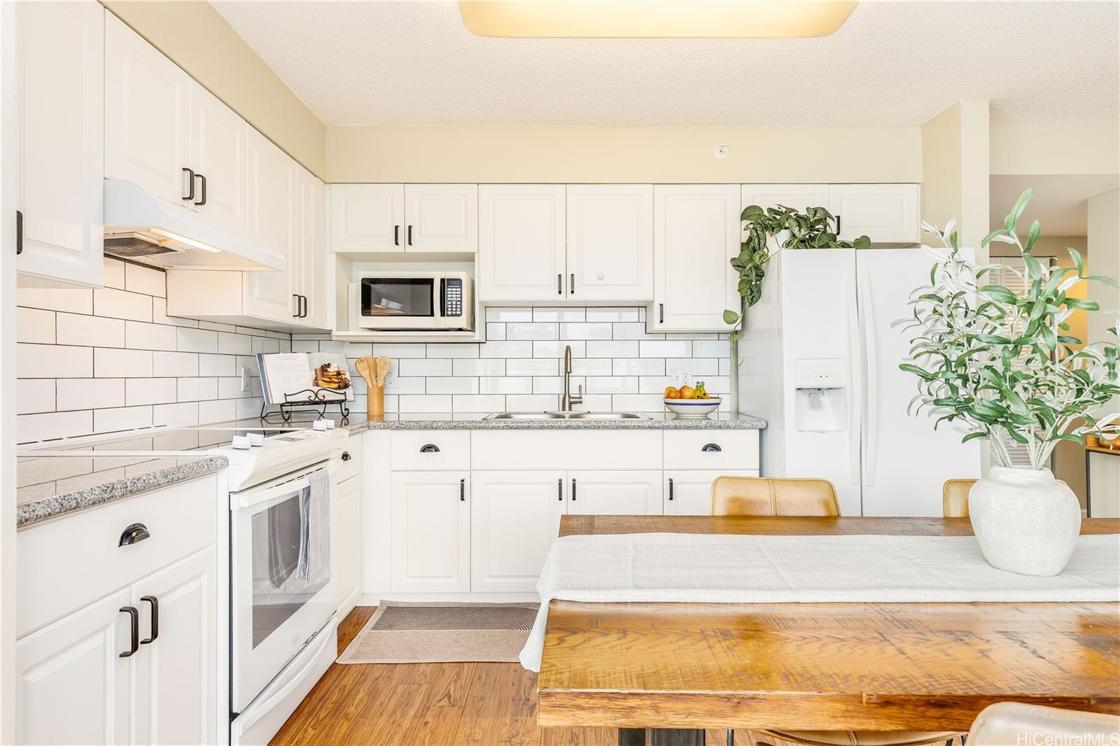 801 South St condo # 3129, Honolulu, Hawaii - photo 8 of 25