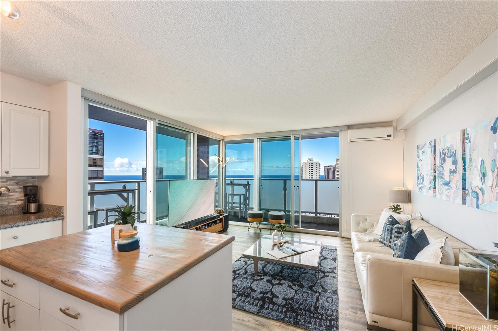 801 South St condo # 3822, Honolulu, Hawaii - photo 2 of 23