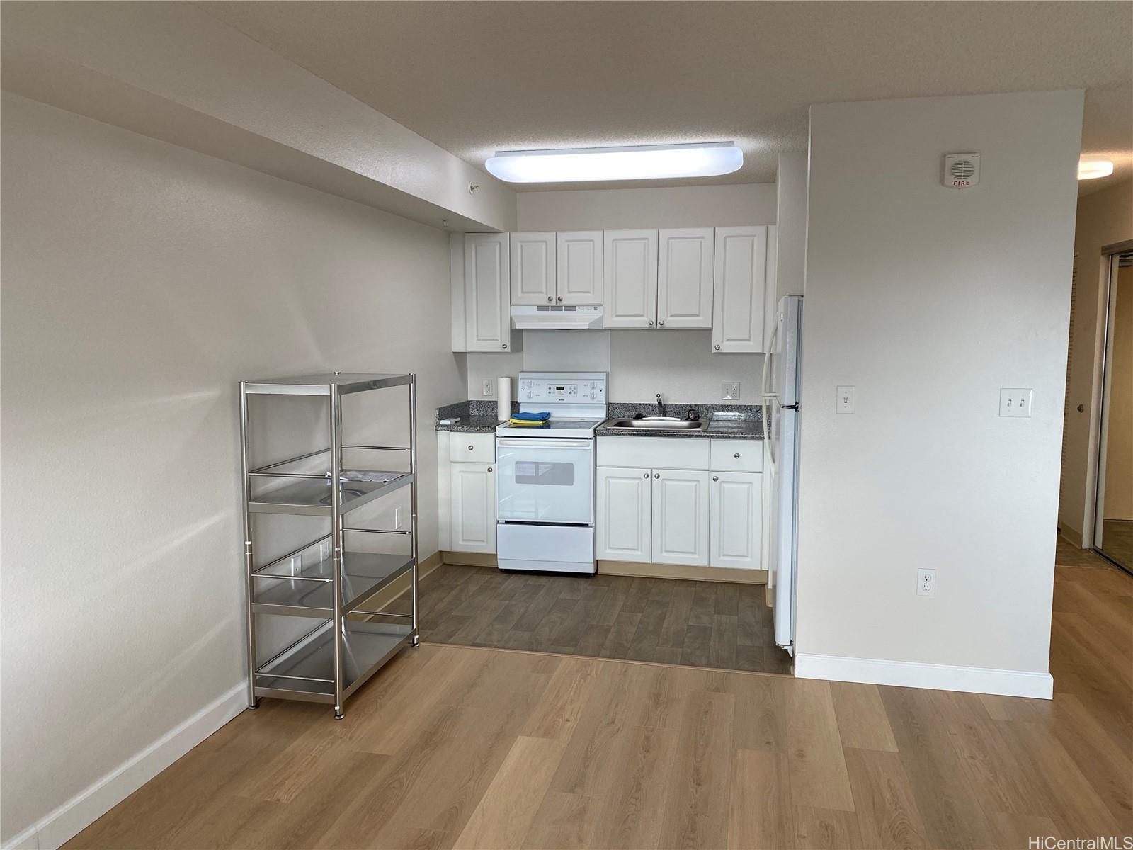 801 South St Honolulu - Rental - photo 2 of 9