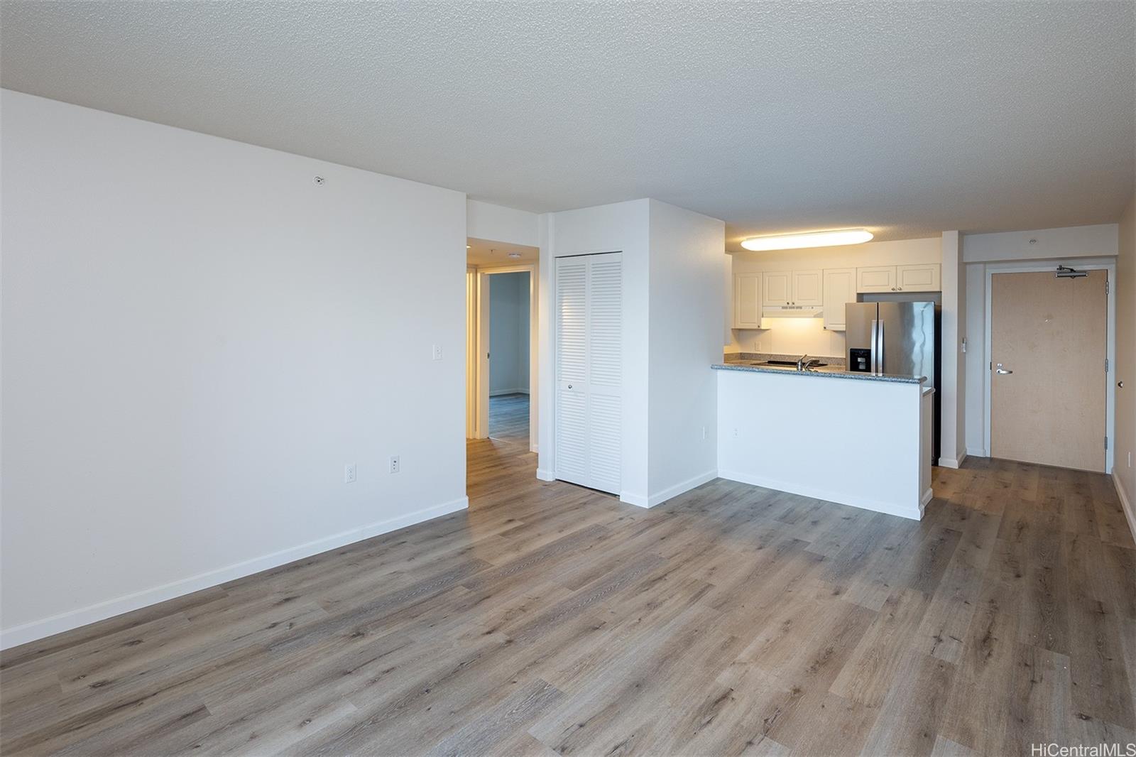 801 South St Honolulu - Rental - photo 3 of 15