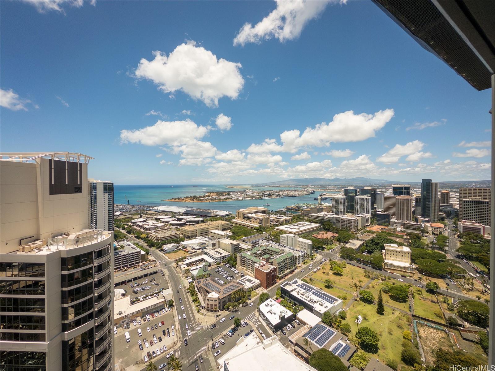 801 South St condo # 4714, Honolulu, Hawaii - photo 14 of 24