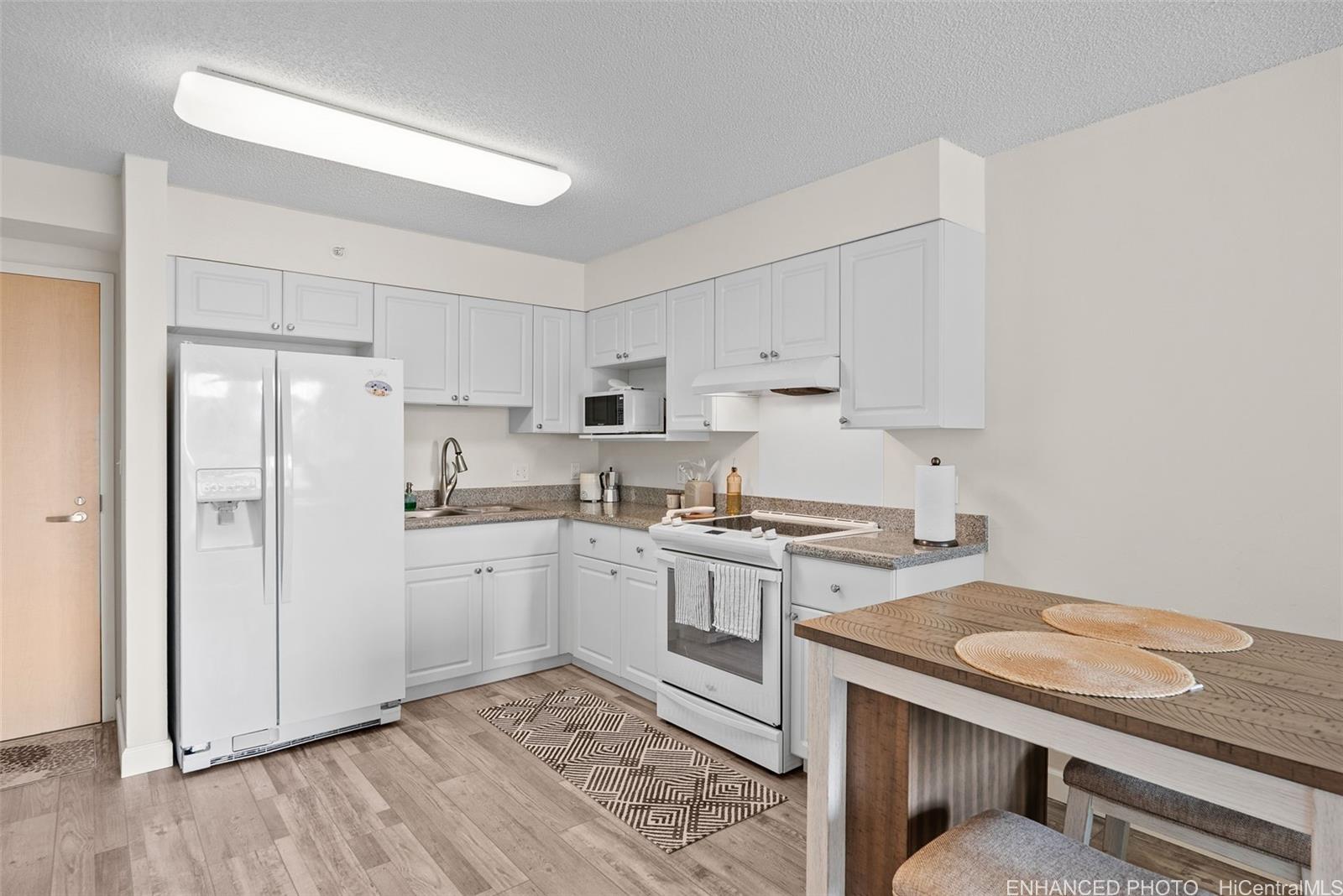 801 South St condo # 526, Honolulu, Hawaii - photo 3 of 16