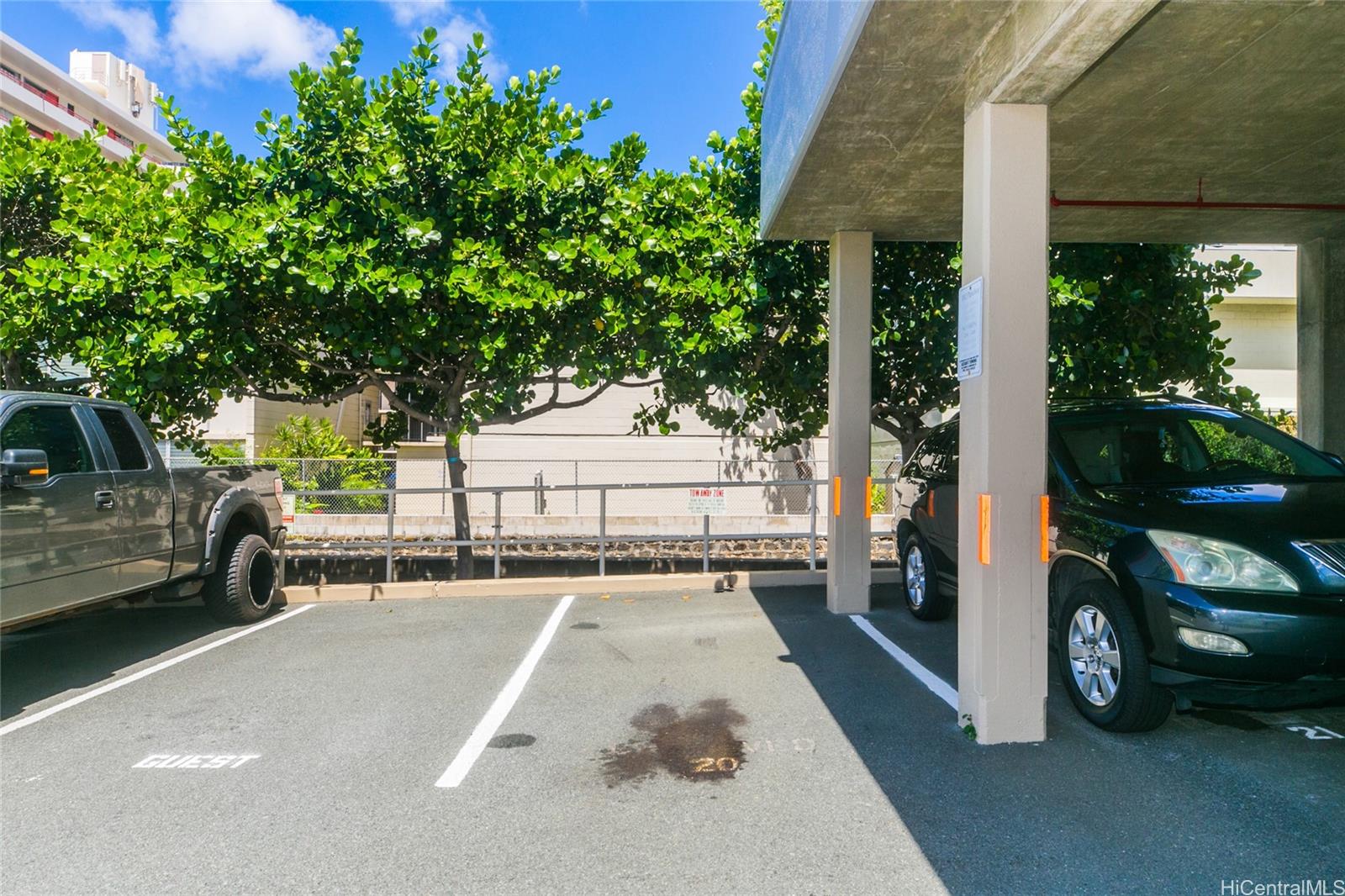 802 Punahou condo # 402, Honolulu, Hawaii - photo 4 of 24