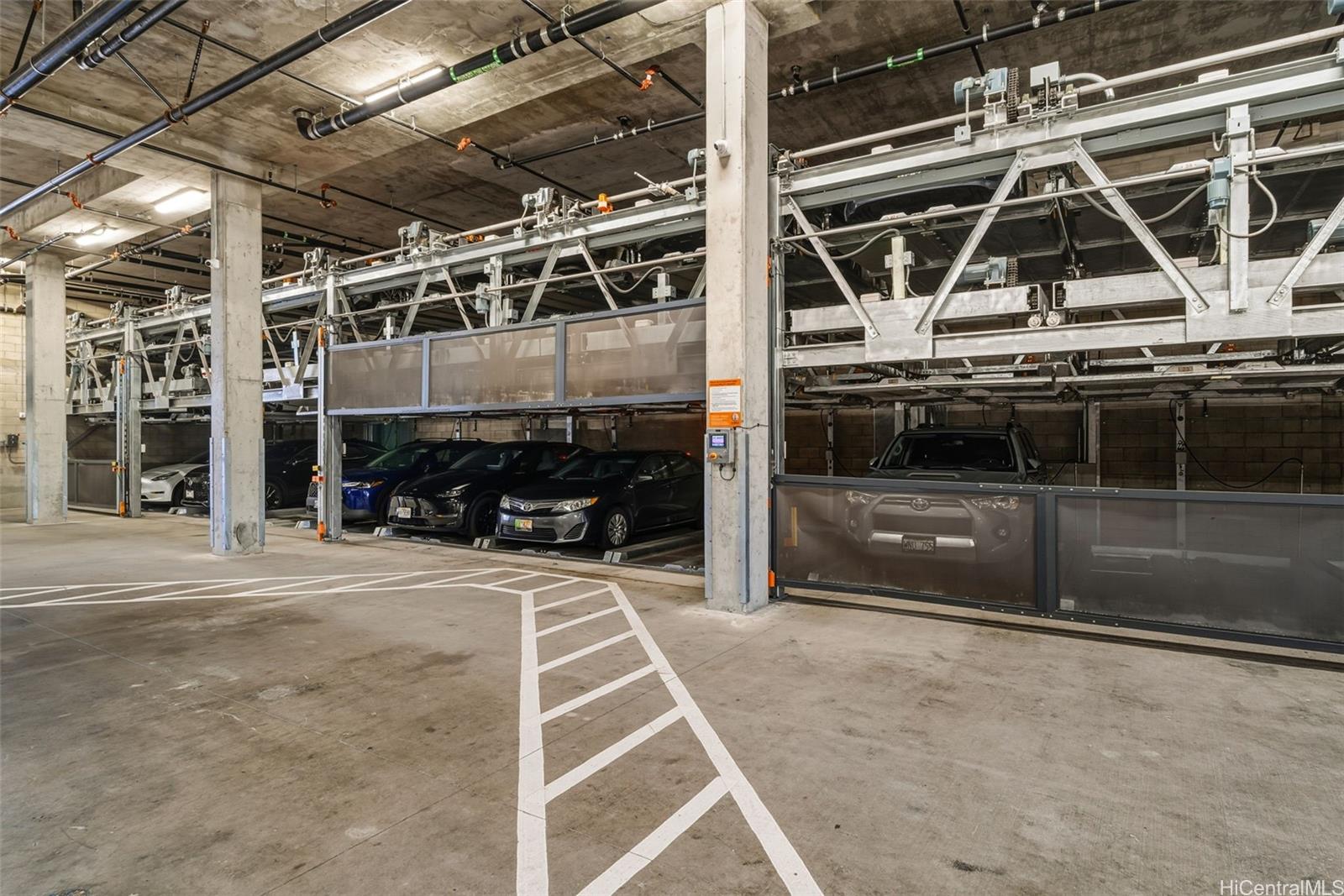 The Block 803 Waimanu condo # 214, Honolulu, Hawaii - photo 24 of 25