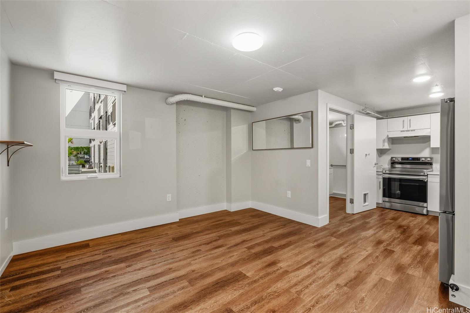 The Block 803 Waimanu condo # 214, Honolulu, Hawaii - photo 5 of 25