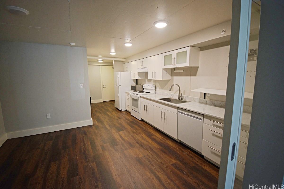 The Block 803 Waimanu condo # 315, Honolulu, Hawaii - photo 3 of 18