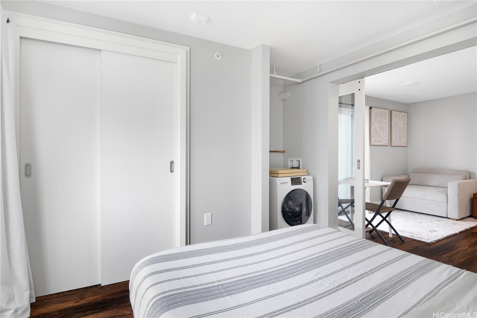 The Block 803 Waimanu condo # 512, Honolulu, Hawaii - photo 7 of 19