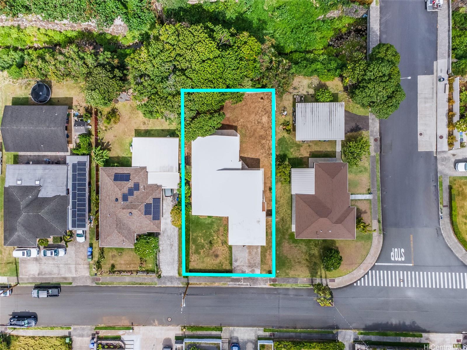 809  Hao Street Aina Haina Area, Diamond Head home - photo 23 of 25