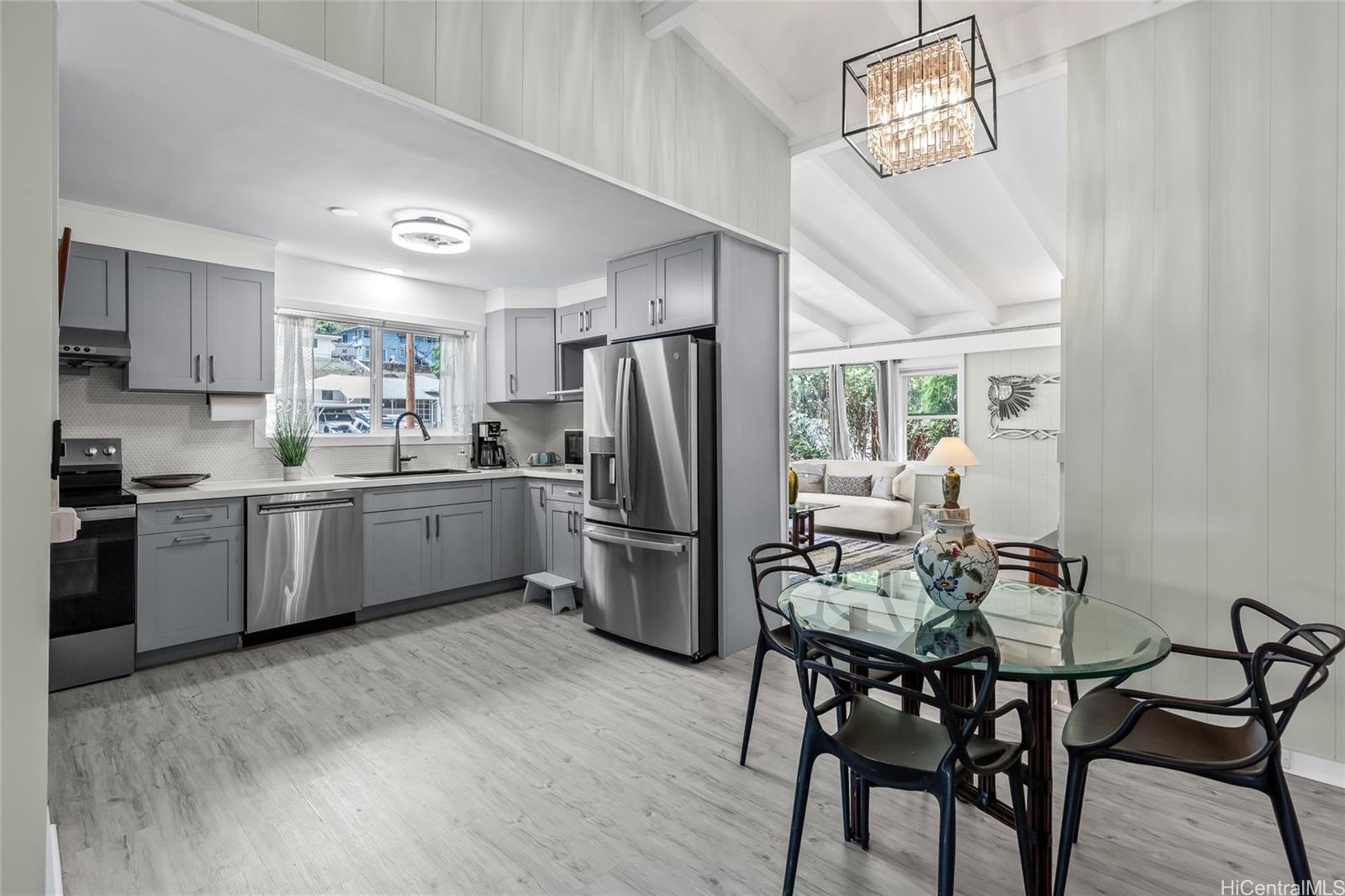 809  Hao Street Aina Haina Area, Diamond Head home - photo 5 of 25