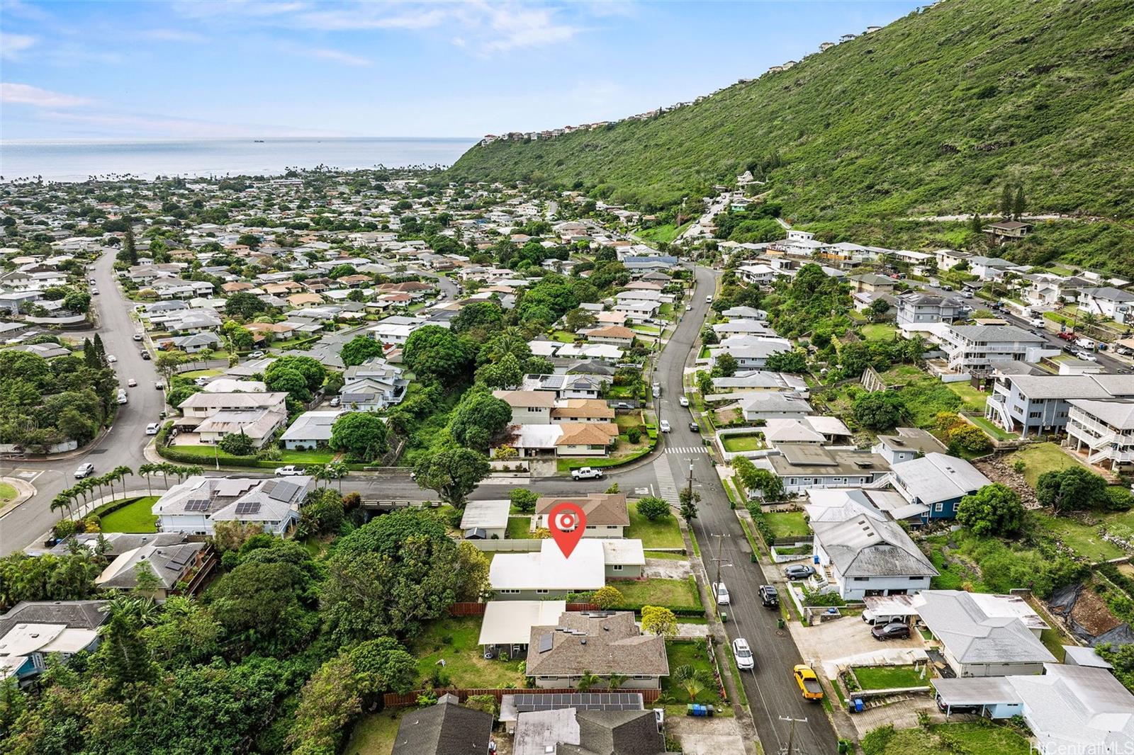 809  Hao Street Aina Haina Area, Diamond Head home - photo 4 of 25