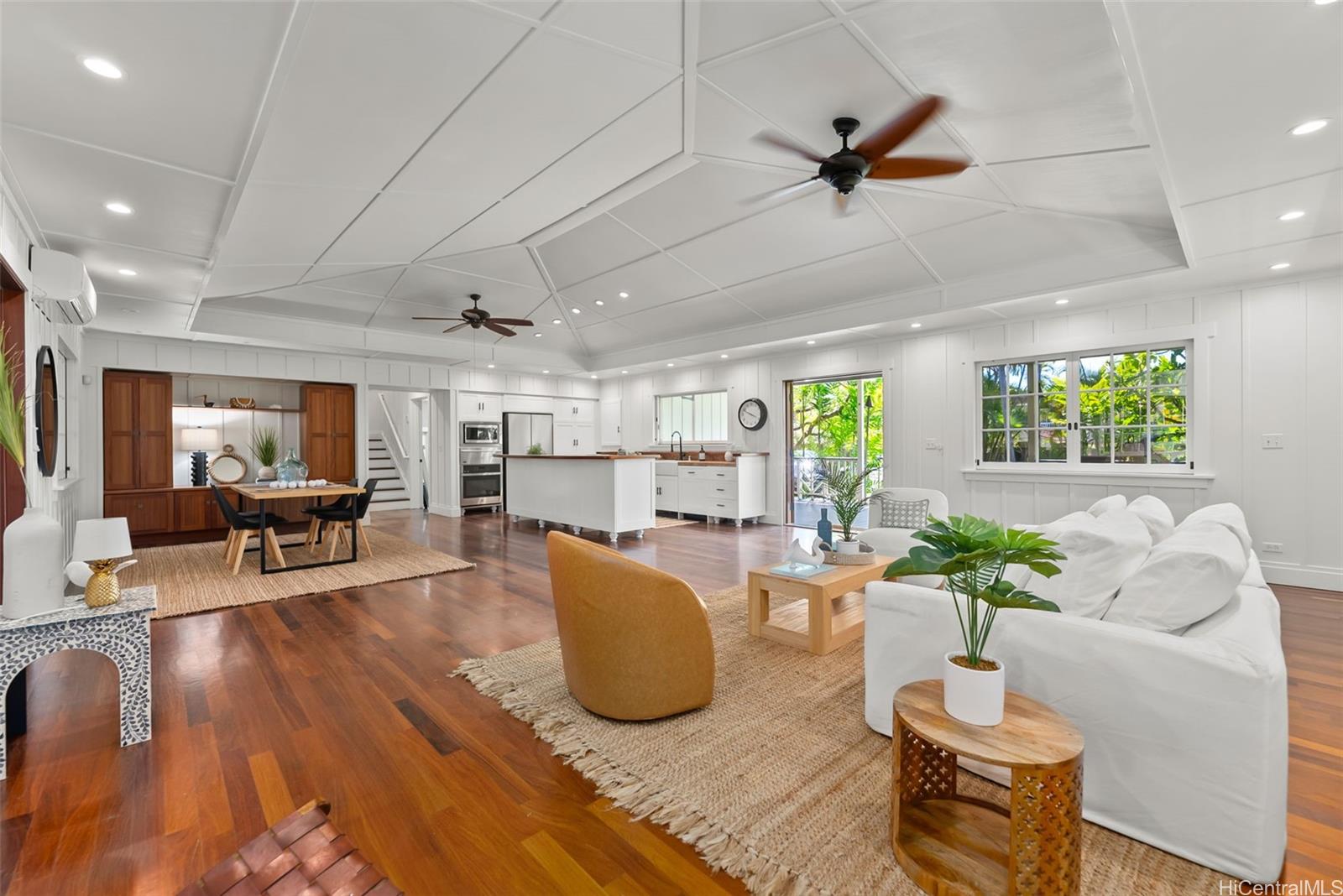 810  Kalaheo Ave Beachside, Kailua home - photo 5 of 24