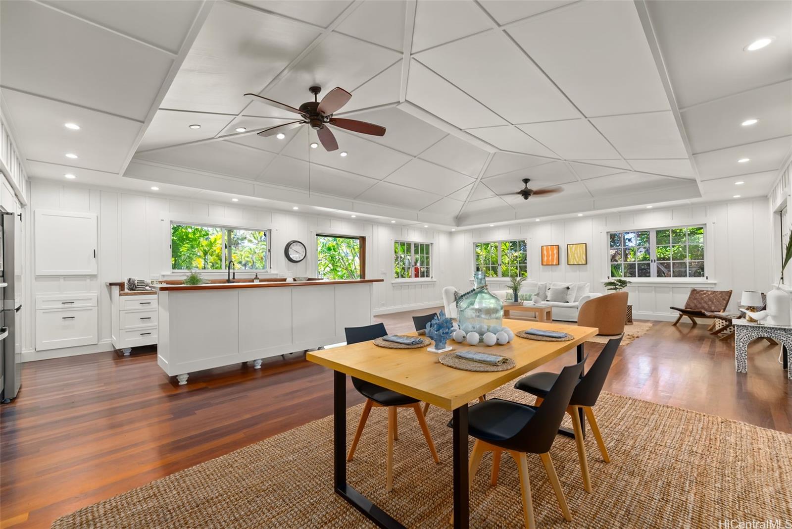 810  Kalaheo Ave Beachside, Kailua home - photo 6 of 24