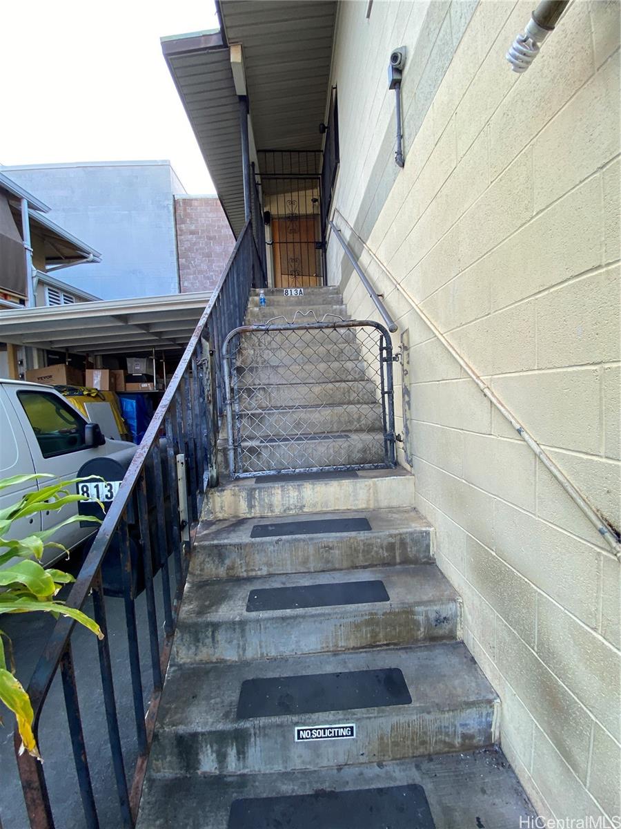 813 Bannister St Honolulu - Rental - photo 15 of 16