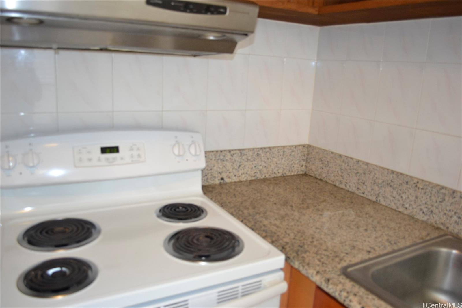 Alohalani Tropicana condo # 202, Honolulu, Hawaii - photo 6 of 14