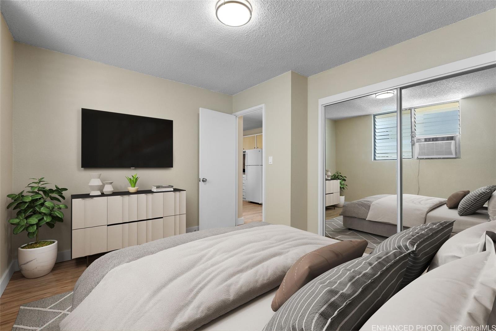 Alohalani Tropicana condo # 401, Honolulu, Hawaii - photo 14 of 23