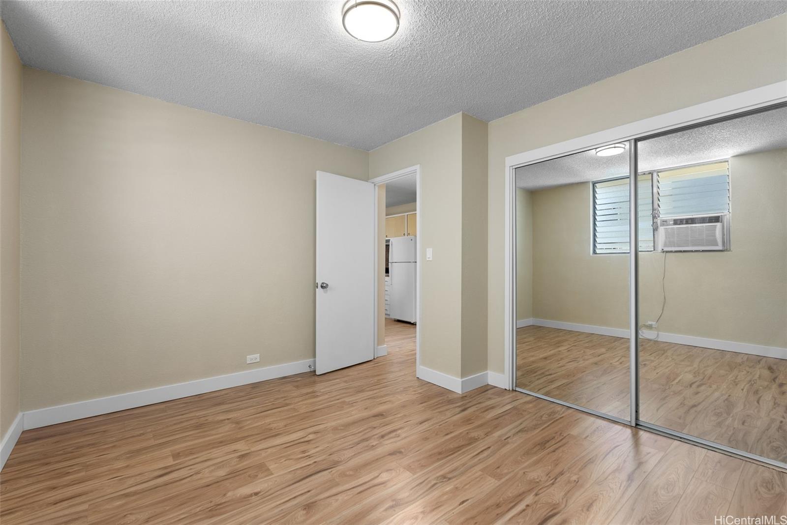 Alohalani Tropicana condo # 401, Honolulu, Hawaii - photo 15 of 23