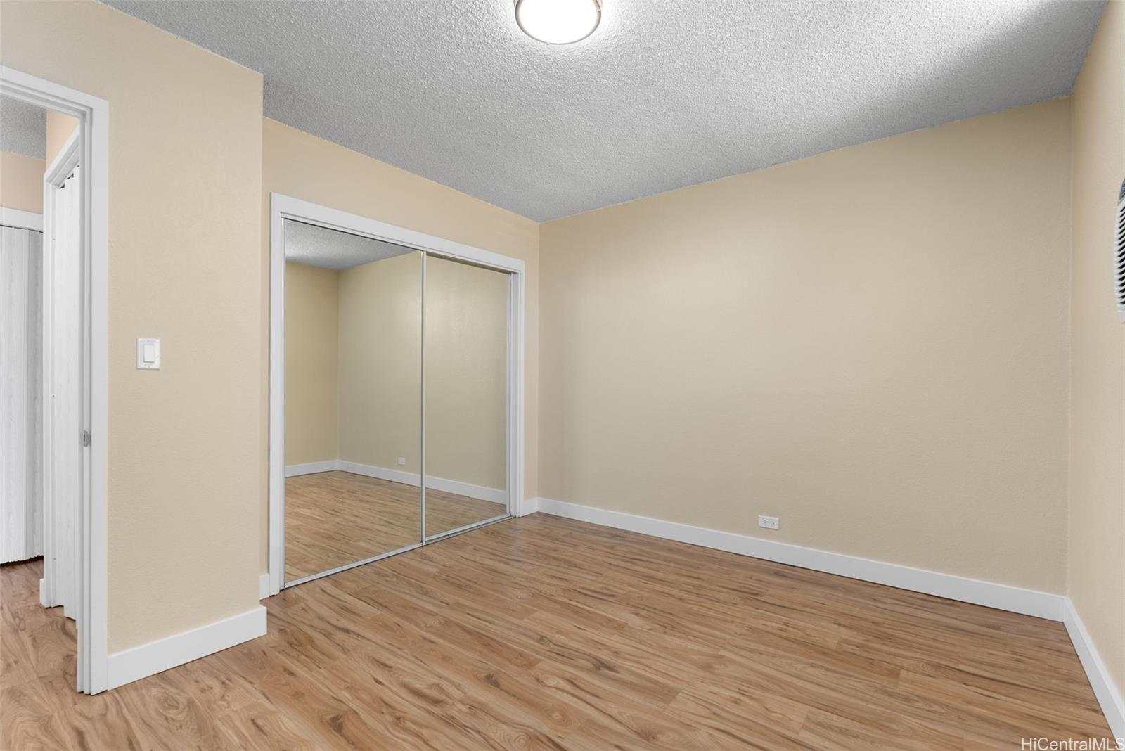 Alohalani Tropicana condo # 401, Honolulu, Hawaii - photo 17 of 23