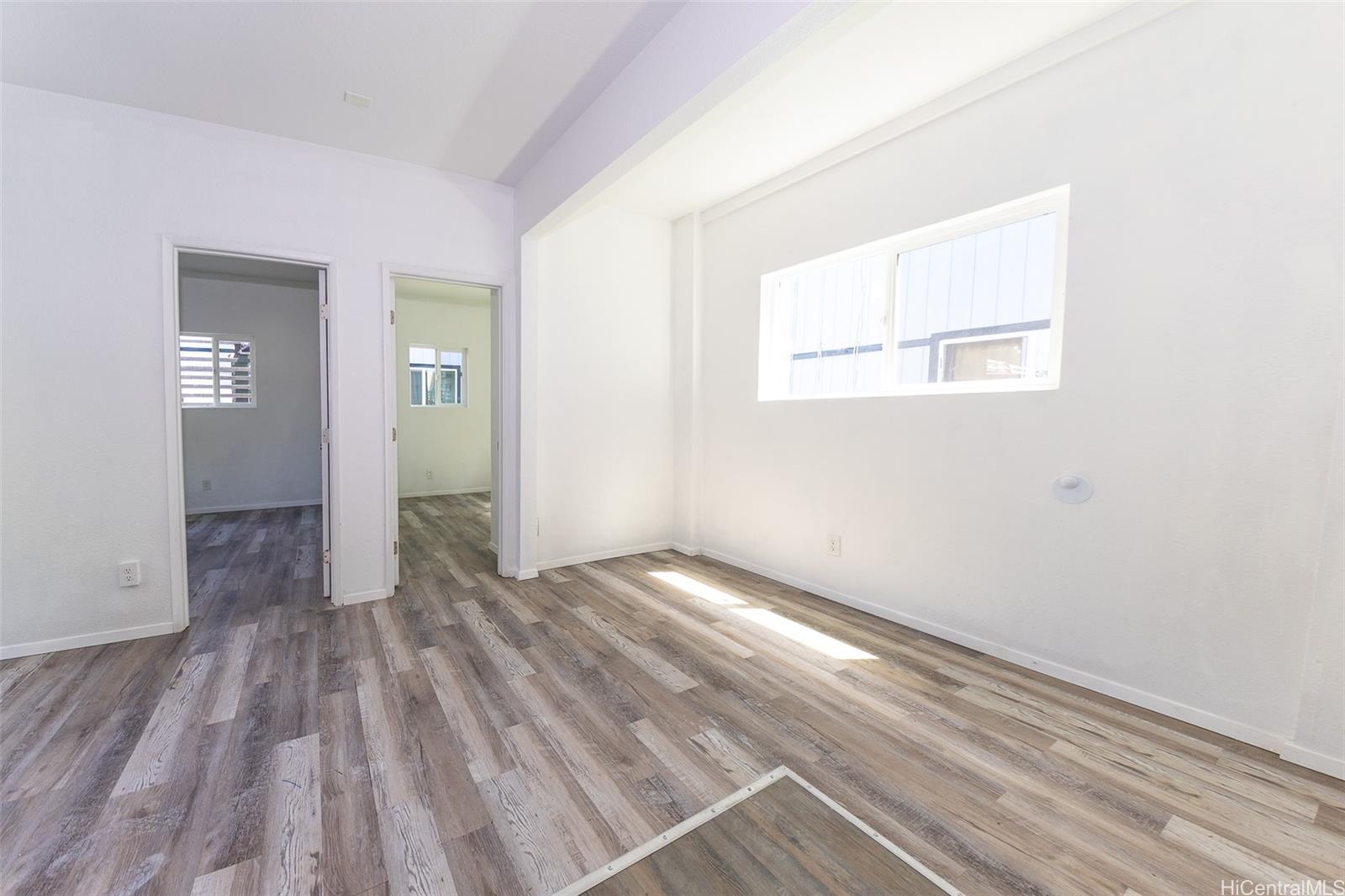 815 Lopez Lane Honolulu - Multi-family - photo 14 of 25