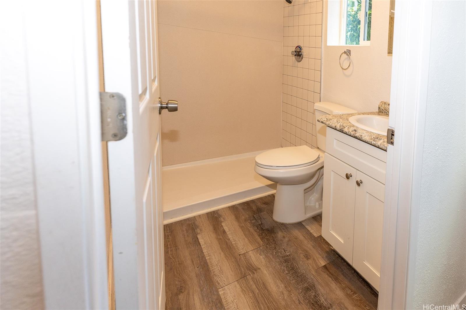 815 Lopez Lane Honolulu - Multi-family - photo 9 of 24