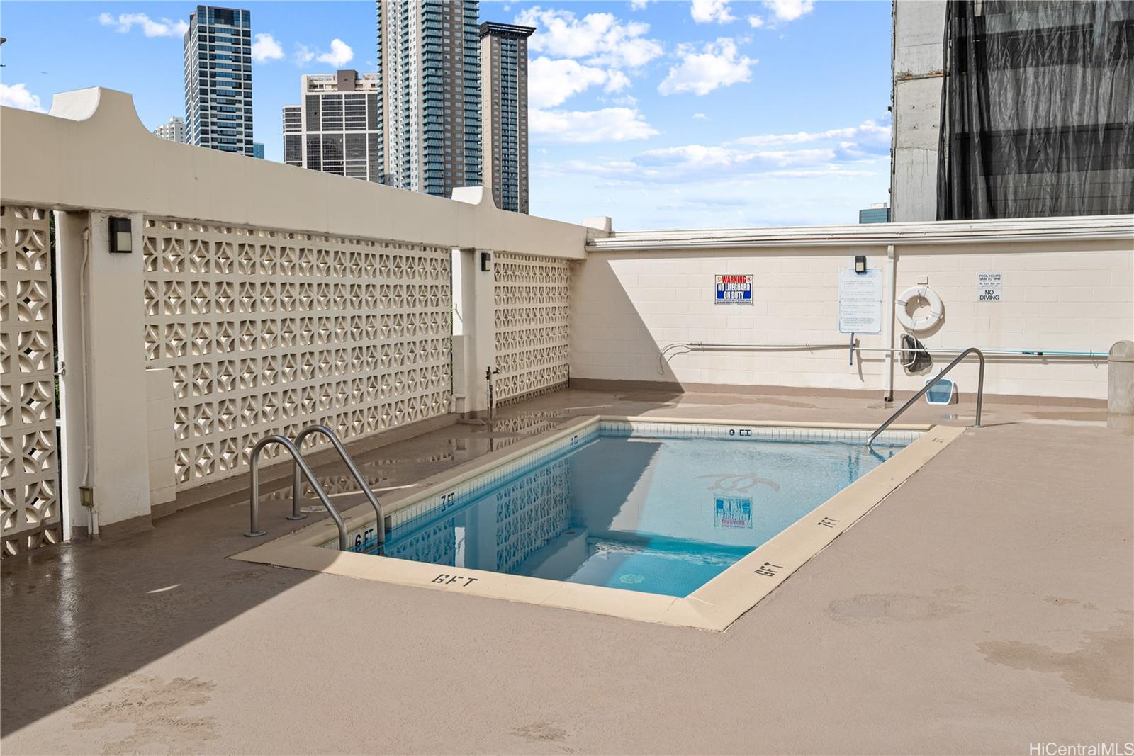 King Manor condo # 1007, Honolulu, Hawaii - photo 18 of 25