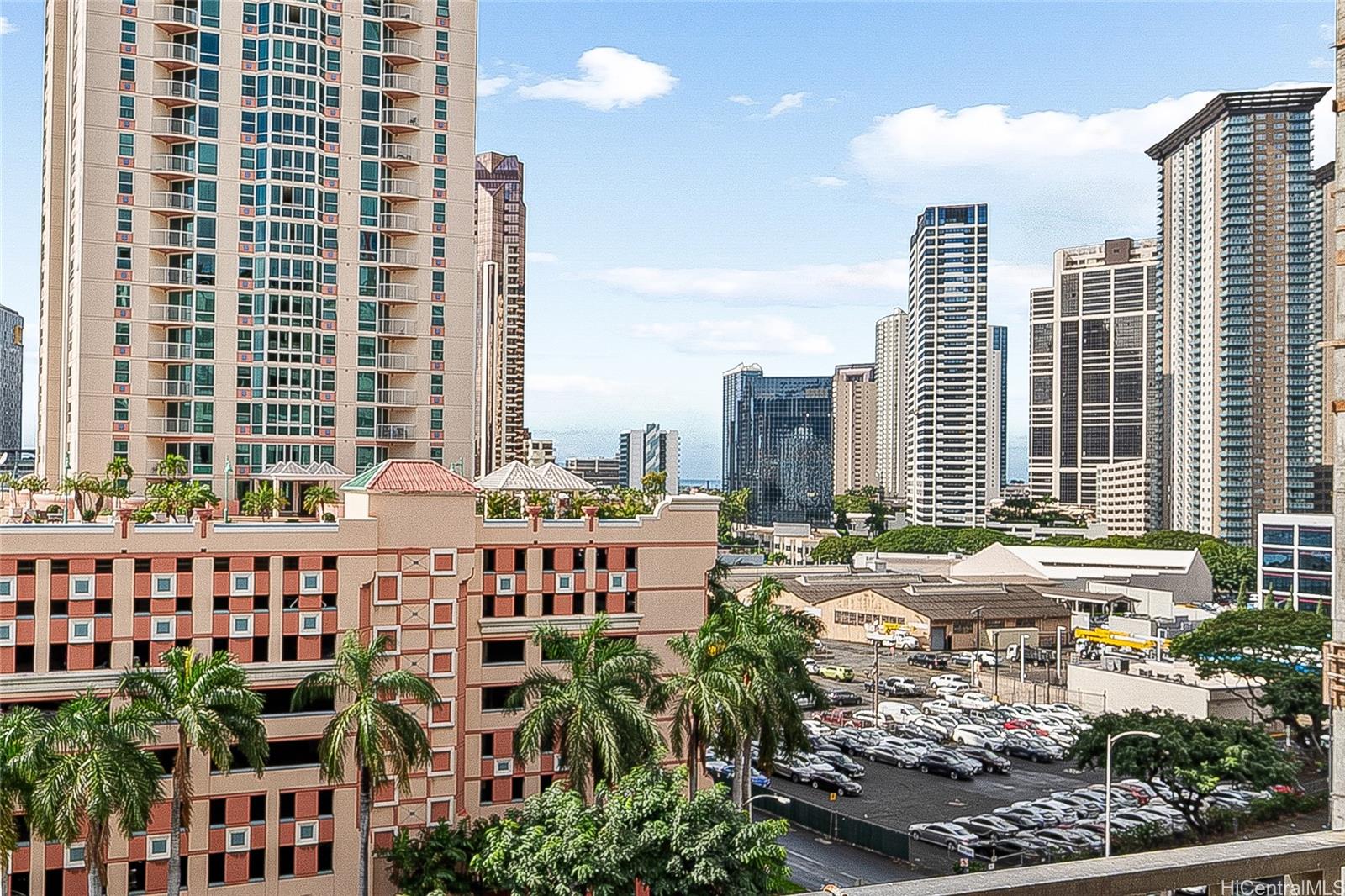 King Manor condo # 1007, Honolulu, Hawaii - photo 8 of 25