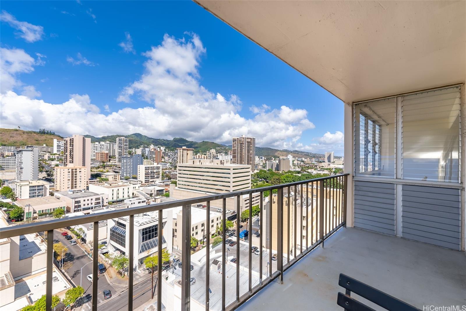 King Manor condo # 1902, Honolulu, Hawaii - photo 21 of 22