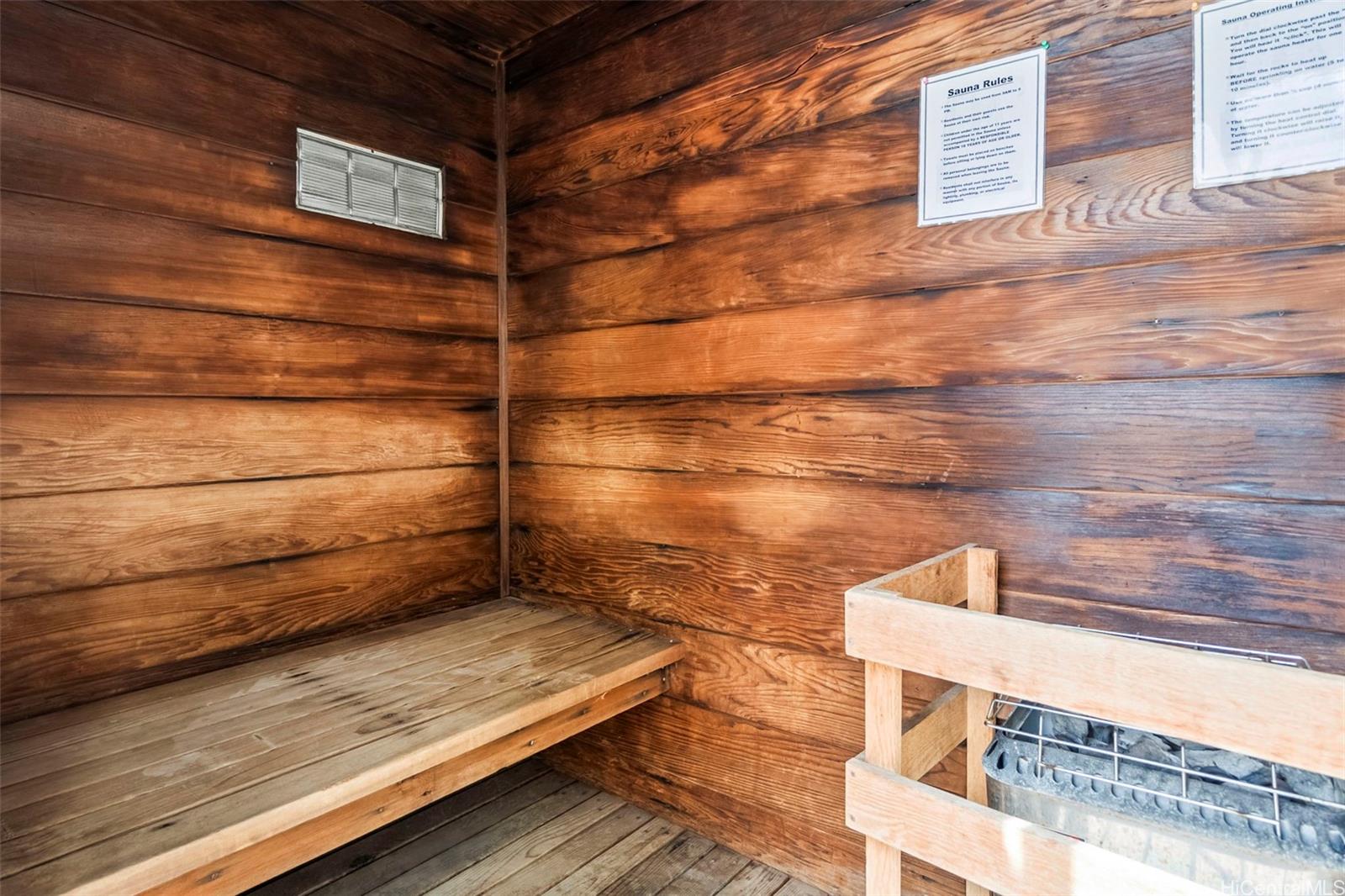 King Manor condo # 704, Honolulu, Hawaii - photo 19 of 25