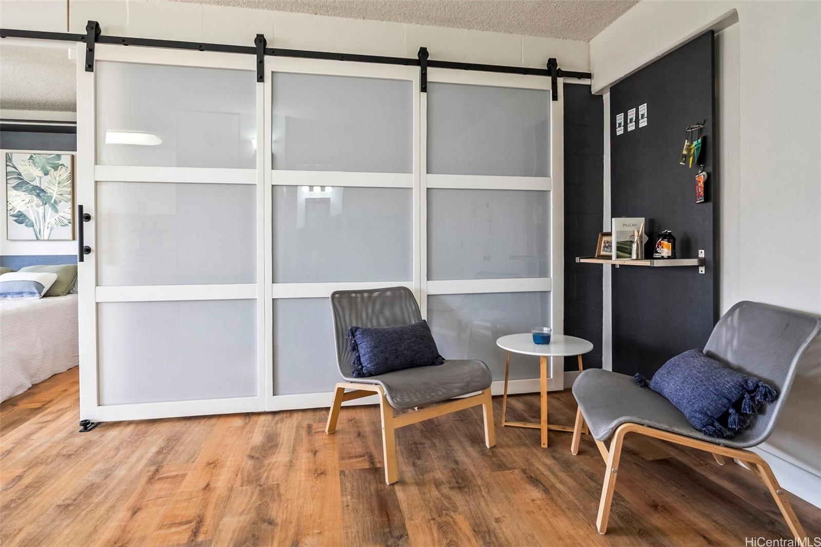 King Manor condo # 704, Honolulu, Hawaii - photo 6 of 25