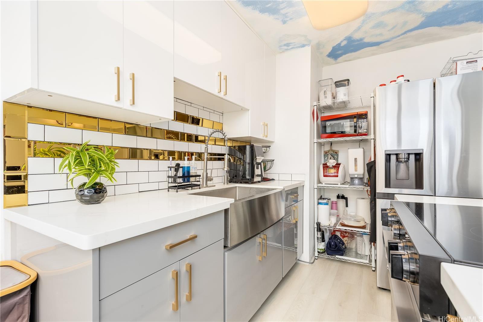 King Manor condo # 707, Honolulu, Hawaii - photo 6 of 22