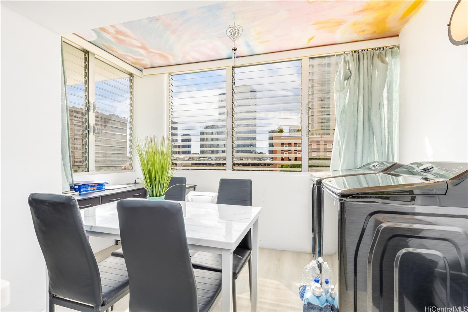 King Manor condo # 707, Honolulu, Hawaii - photo 8 of 22