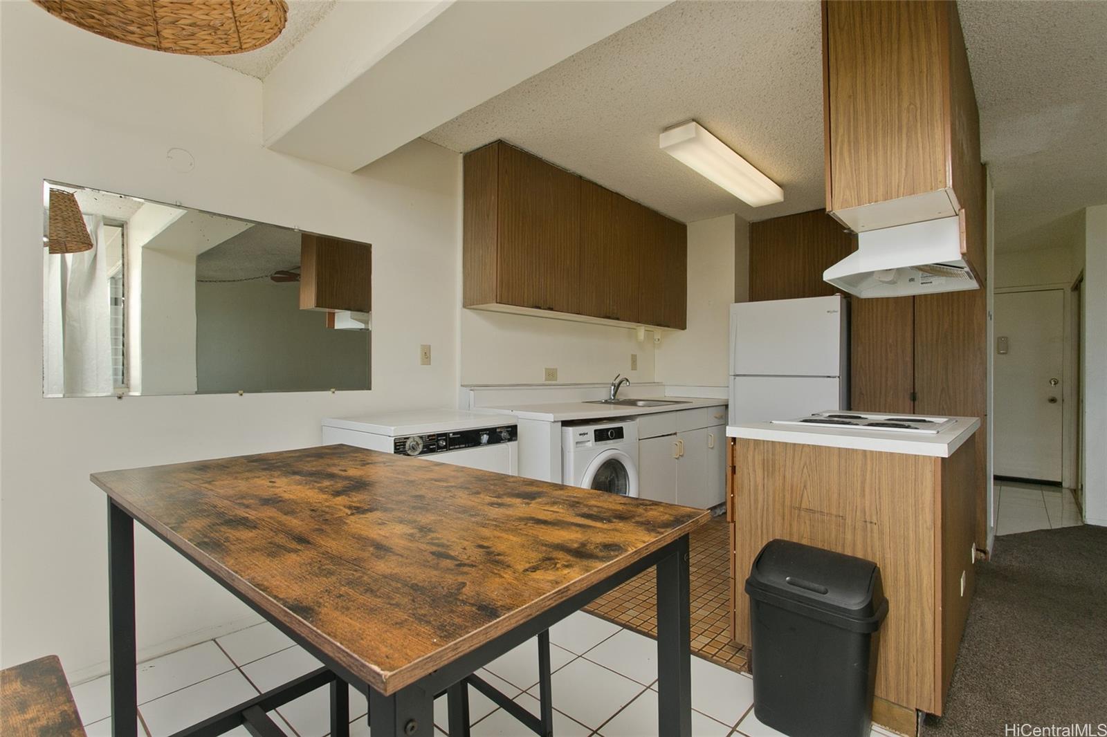 King Manor condo # 907, Honolulu, Hawaii - photo 7 of 16