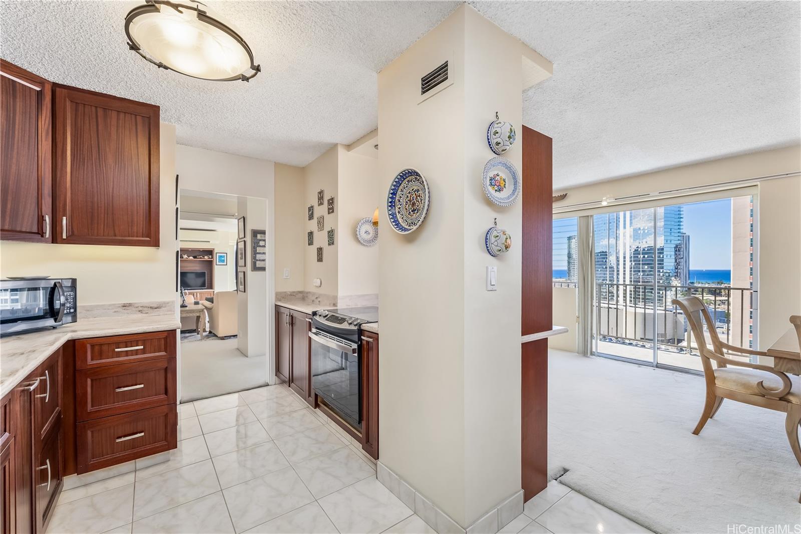 King Manor condo # PH-2100, Honolulu, Hawaii - photo 20 of 25