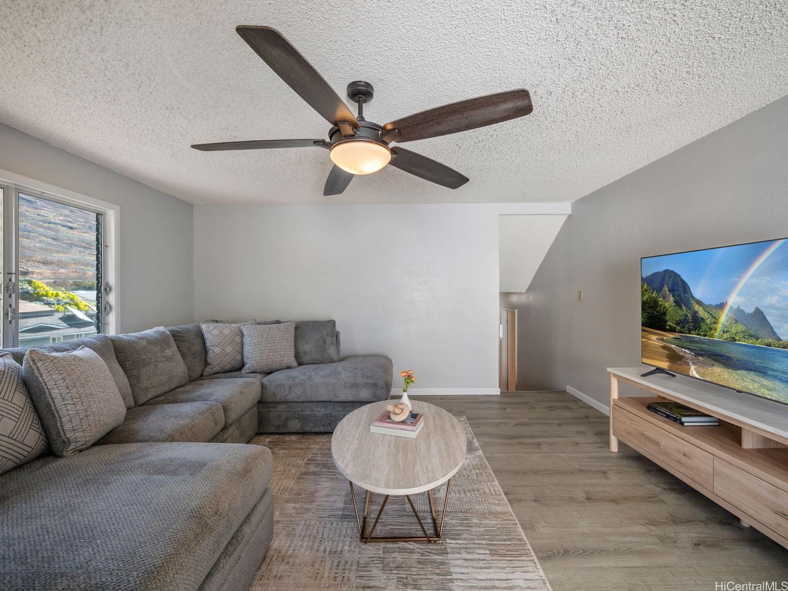 819  Papalalo Place Kalama Valley, Hawaii Kai home - photo 12 of 25