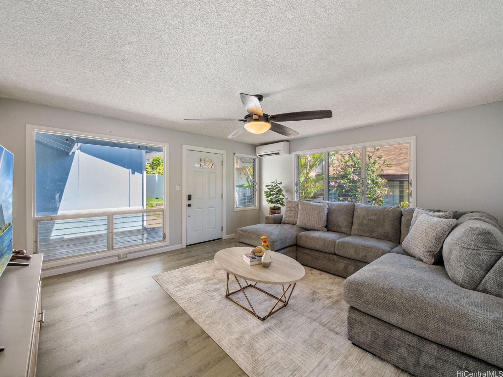 819  Papalalo Place Kalama Valley, Hawaii Kai home - photo 13 of 25