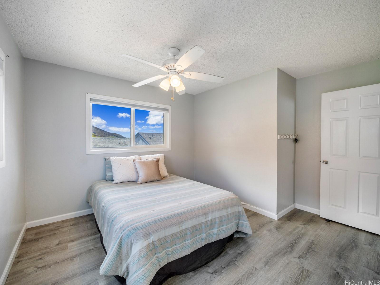 819  Papalalo Place Kalama Valley, Hawaii Kai home - photo 15 of 25