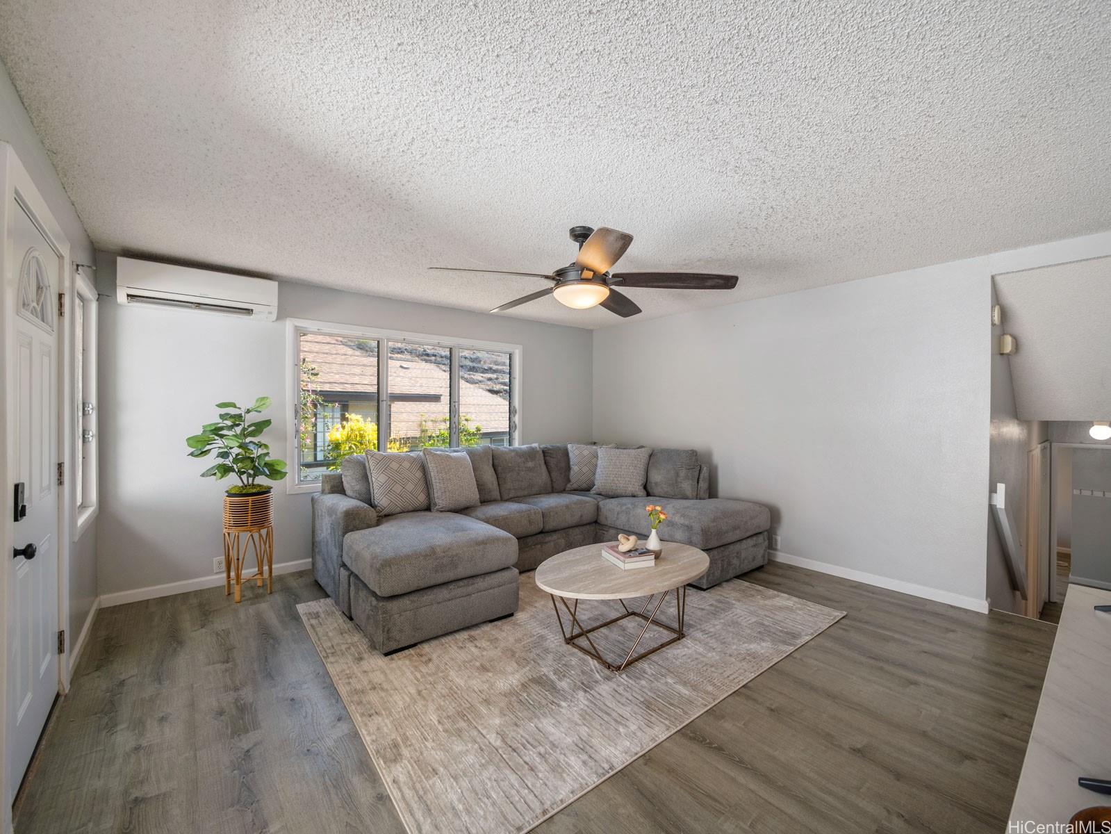 819  Papalalo Place Kalama Valley, Hawaii Kai home - photo 17 of 25