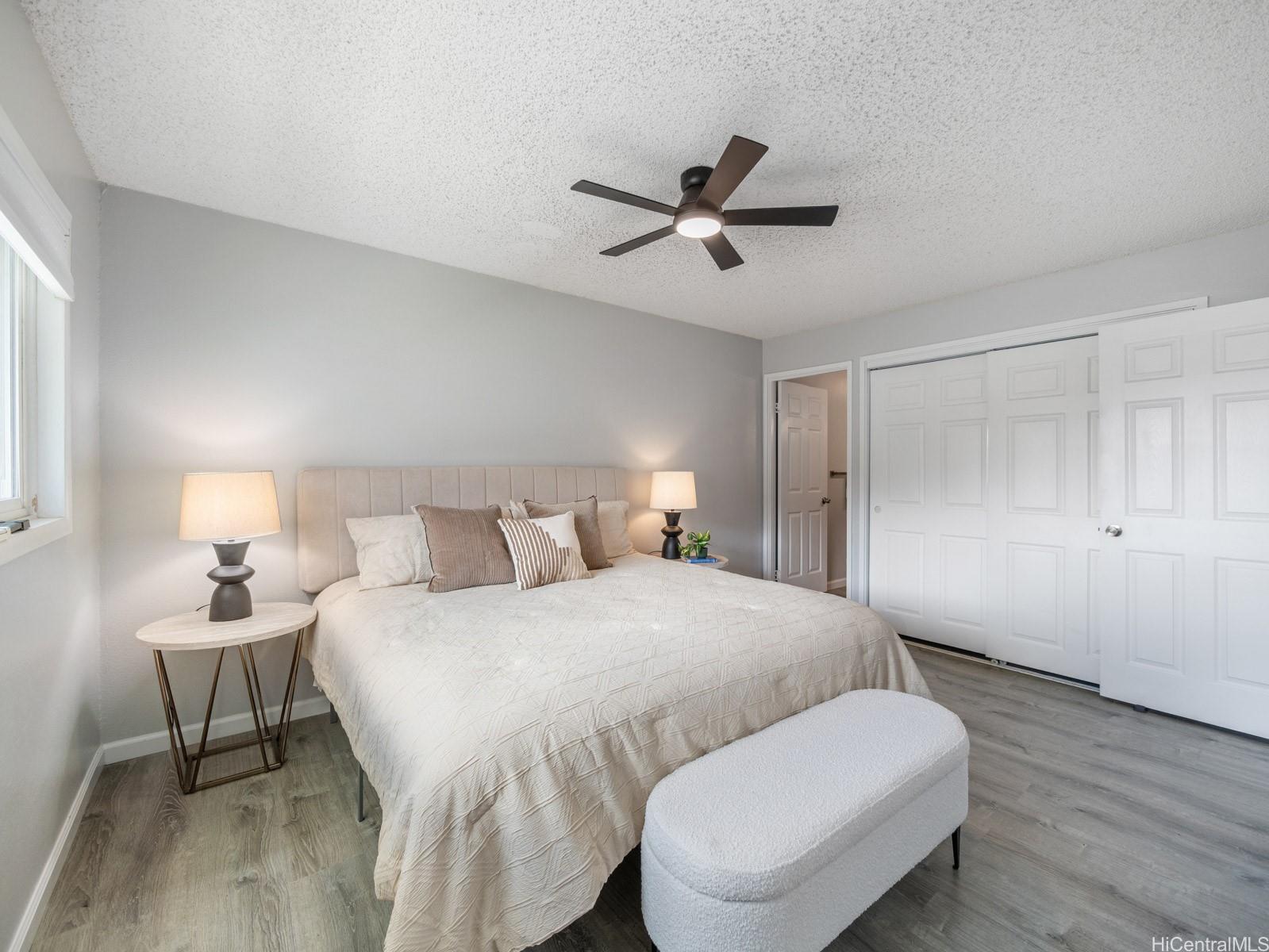 819  Papalalo Place Kalama Valley, Hawaii Kai home - photo 5 of 25