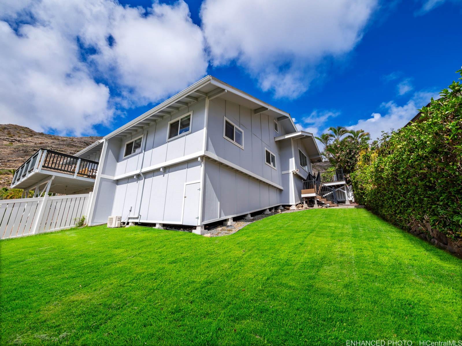 819  Papalalo Place Kalama Valley, Hawaii Kai home - photo 10 of 25