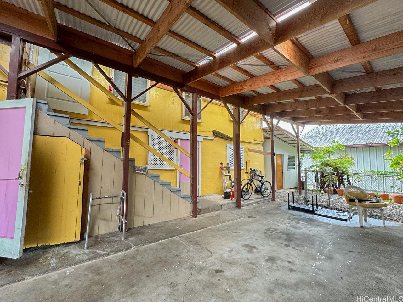 82  Hoku Street Hilo, South Hilo home - photo 13 of 15