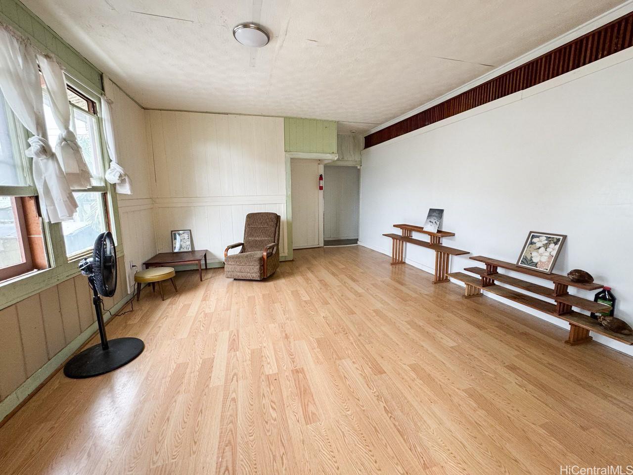 82  Hoku Street Hilo, South Hilo home - photo 3 of 15